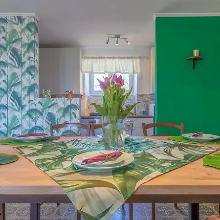 Вілла John Пула